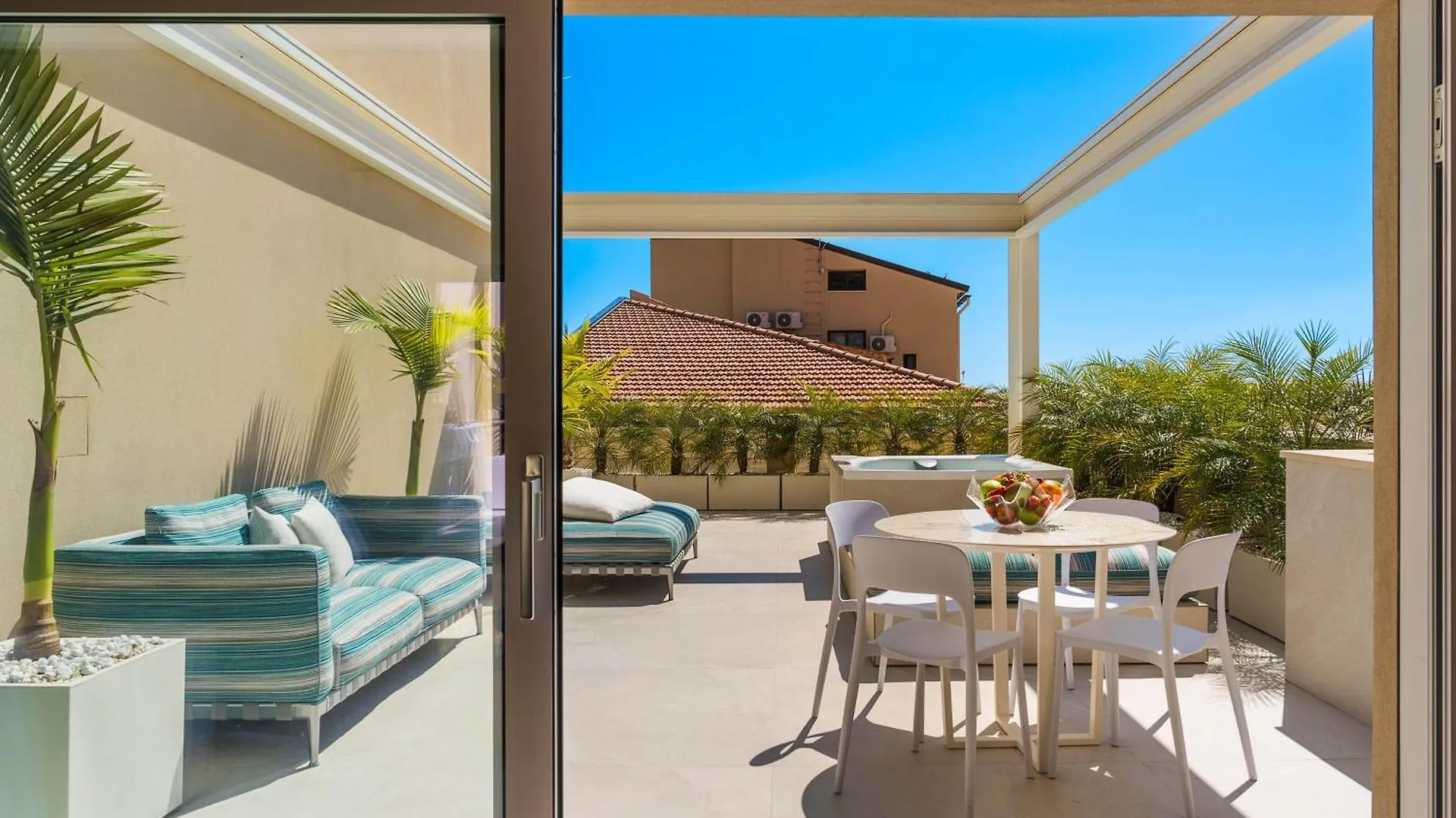 Taormina Infinity Suites Aparthotel