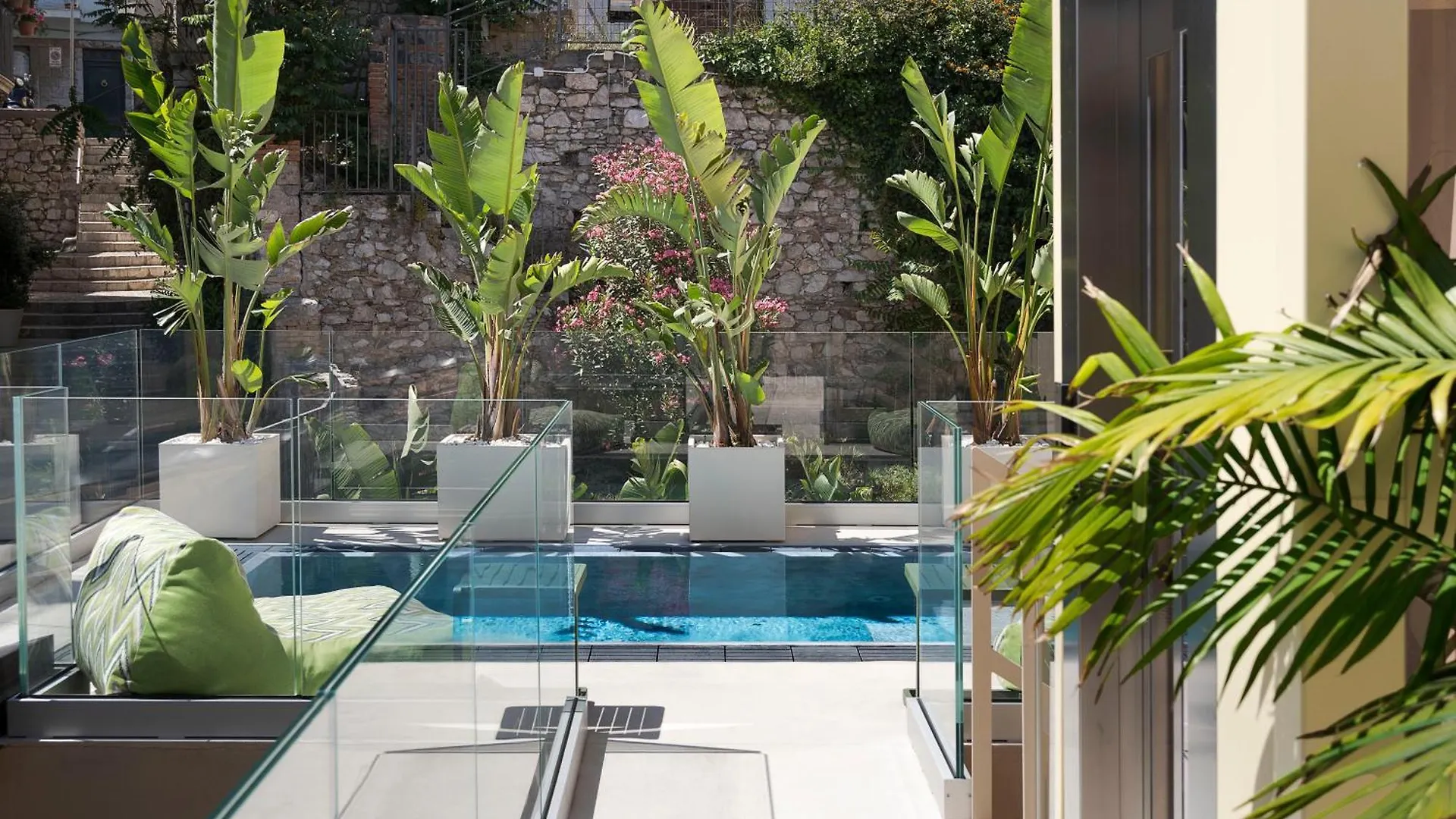 Taormina Infinity Suites contacts